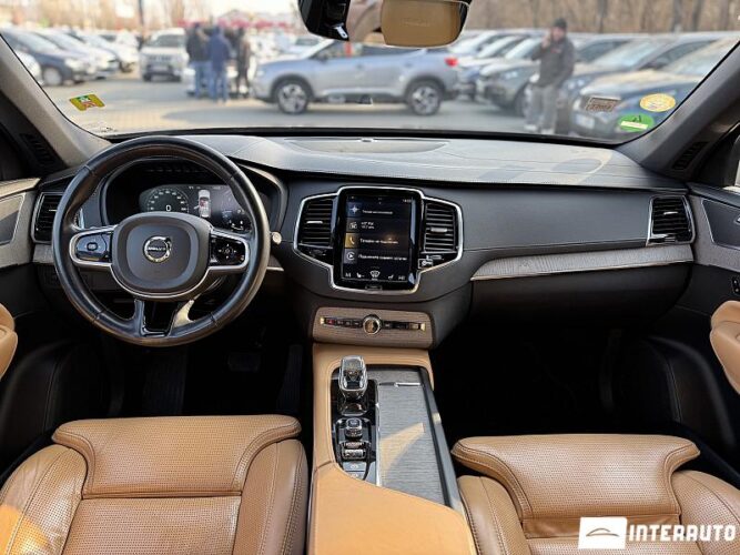 volvo XC 90 2020