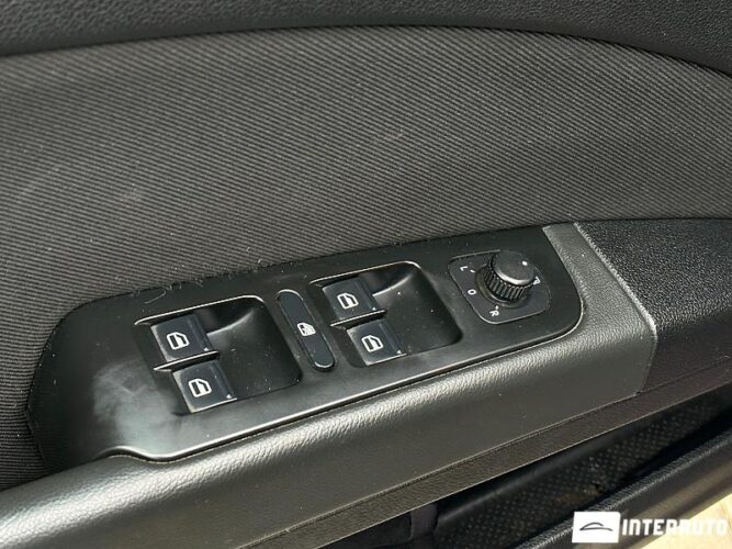 Skoda Superb 32 skoda Superb 2010