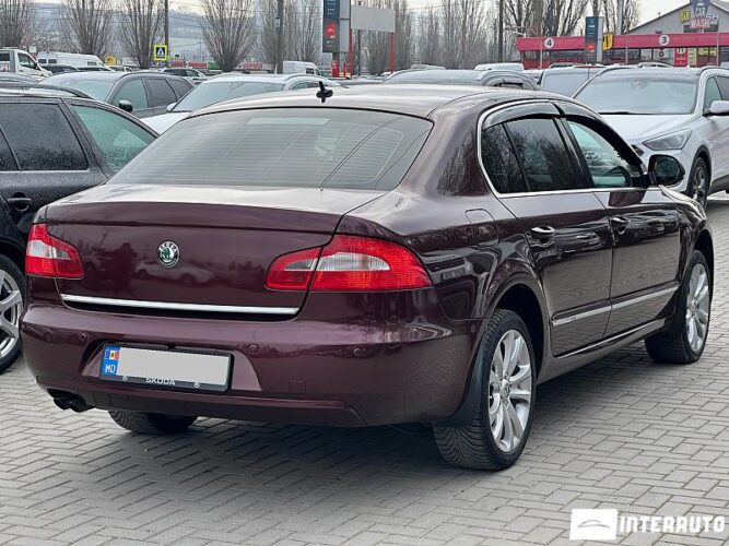 Skoda Superb 28 skoda Superb 2010