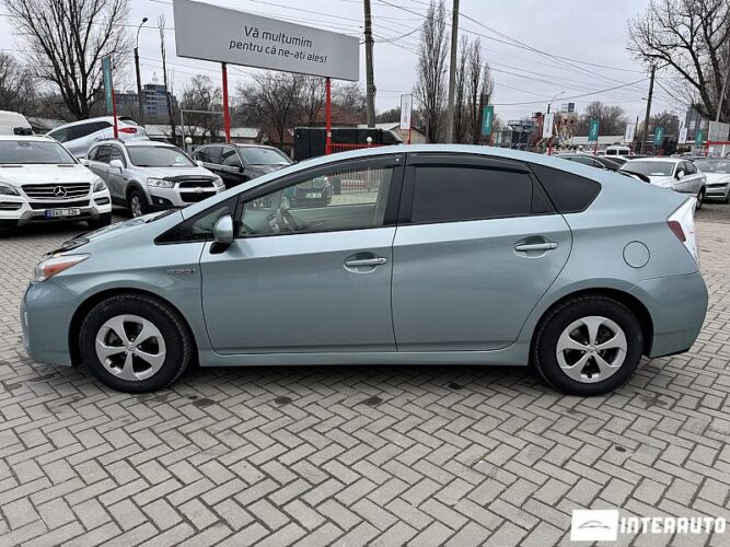 toyota Prius 2014