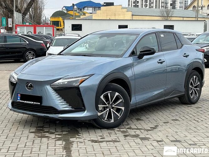 Lexus RZ 450e 2023 doar la InterAuto