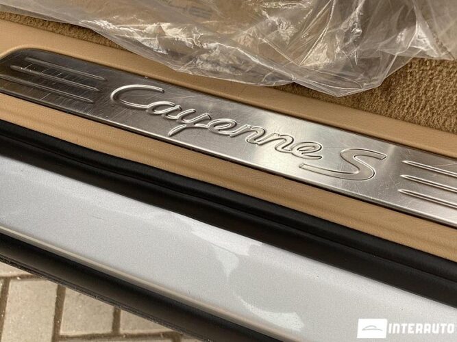 porsche Cayenne S Hybrid 2011