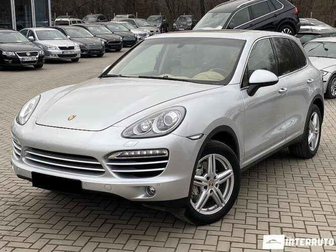 Porsche Cayenne S Hybrid 2011 doar la InterAuto