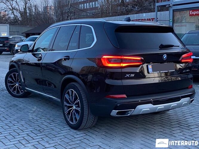 bmw X5 4.5e 2021