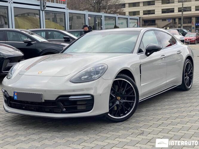 Porsche Panamera 4S 2018 doar la InterAuto