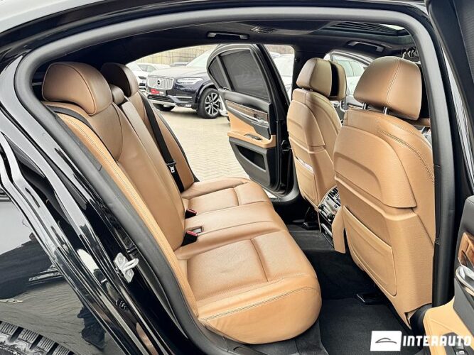 BMW 740 53 bmw 740 2013