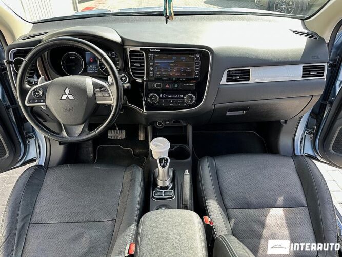 mitsubishi Outlander 2014