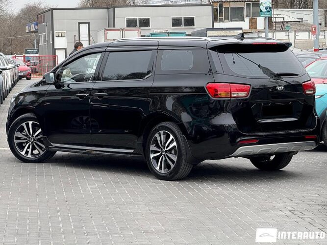 kia Carnival 2017