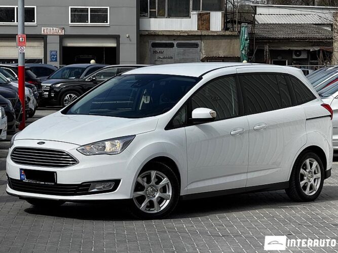 Ford Grand C-MAX 2018 doar la InterAuto
