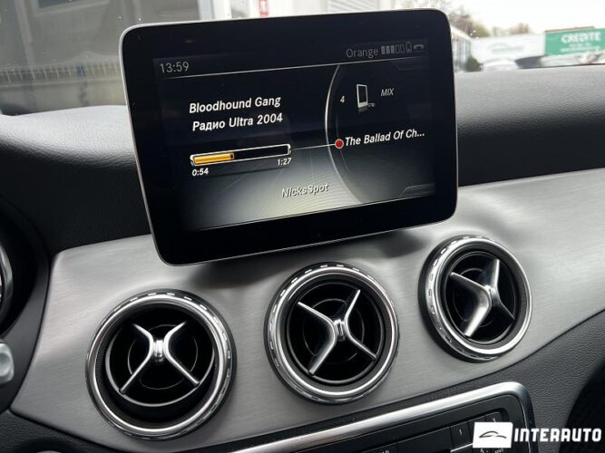 mercedes GLA 180 2017