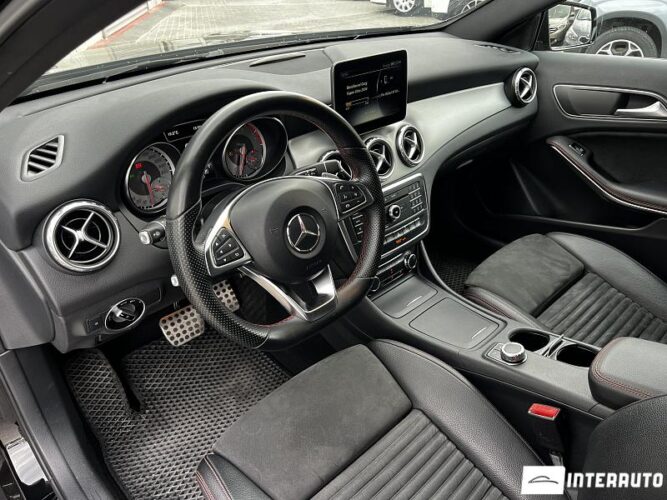 mercedes GLA 180 2017