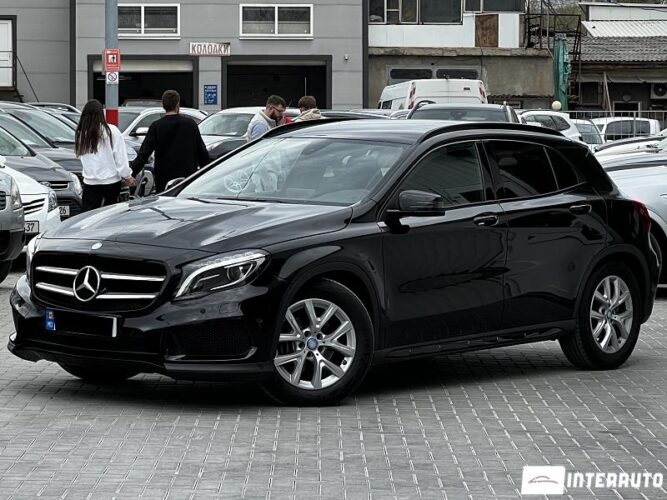 Mercedes GLA 180 2017 doar la InterAuto