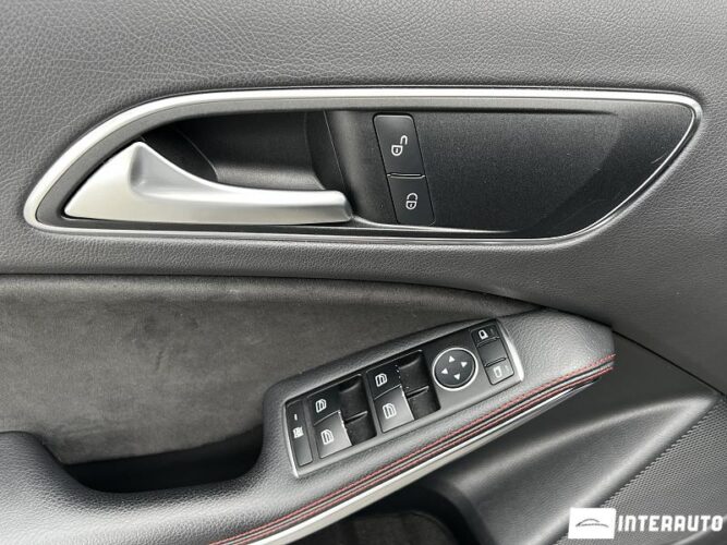 mercedes GLA 180 2017