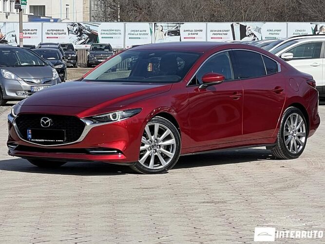 Mazda 3 2020 doar la InterAuto