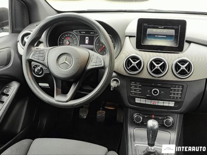mercedes B 180 2017