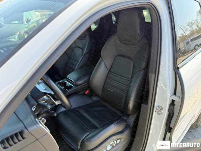 porsche Cayenne 2019