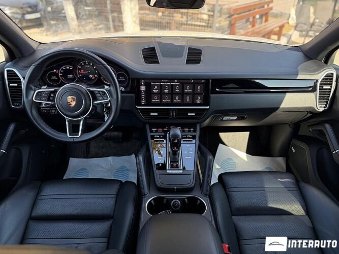 porsche Cayenne 2019