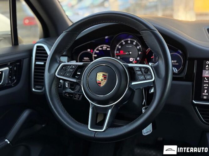 porsche Cayenne 2019