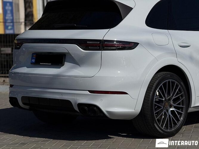 porsche Cayenne 2019