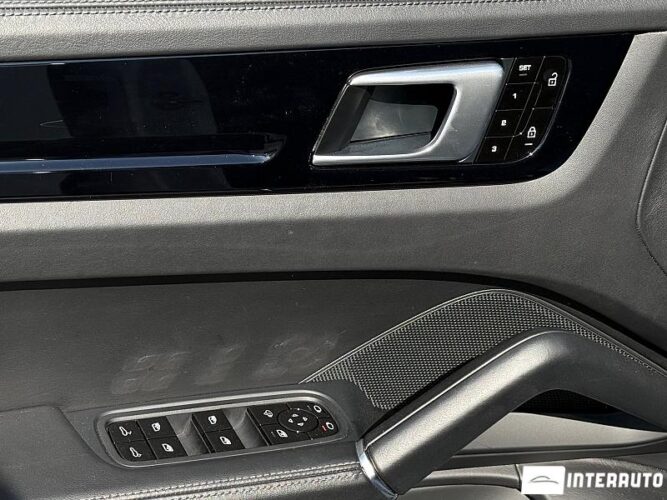 porsche Cayenne 2019