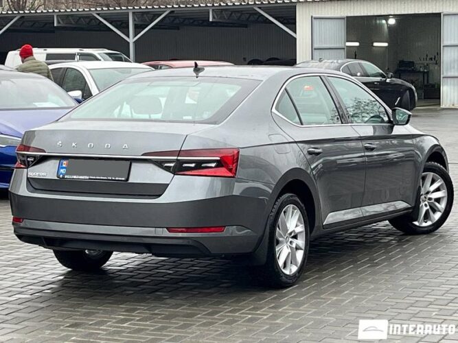 Skoda Superb 33 skoda Superb 2023