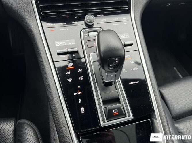 Porsche Panamera 42 porsche Panamera 2019