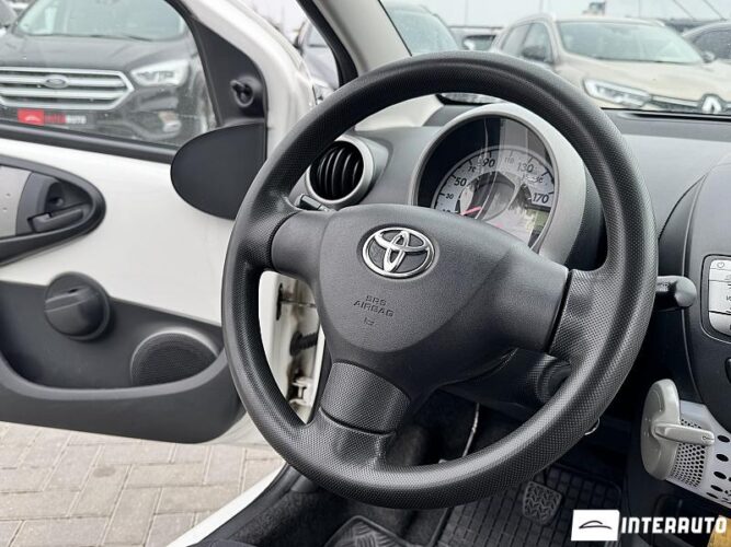 toyota Aygo 2013