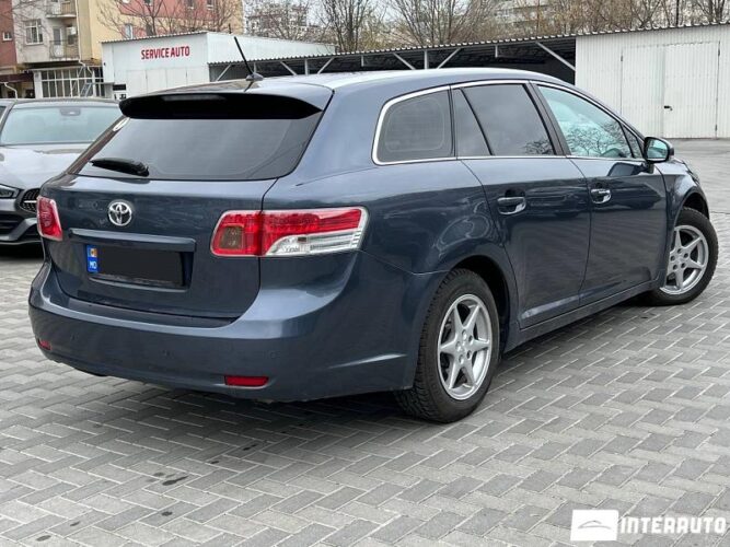 toyota Avensis 2009