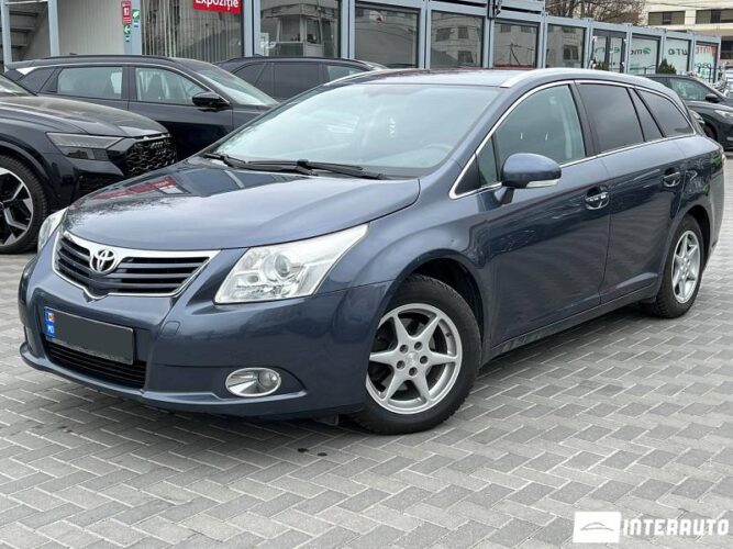 Toyota Avensis 2009 doar la InterAuto