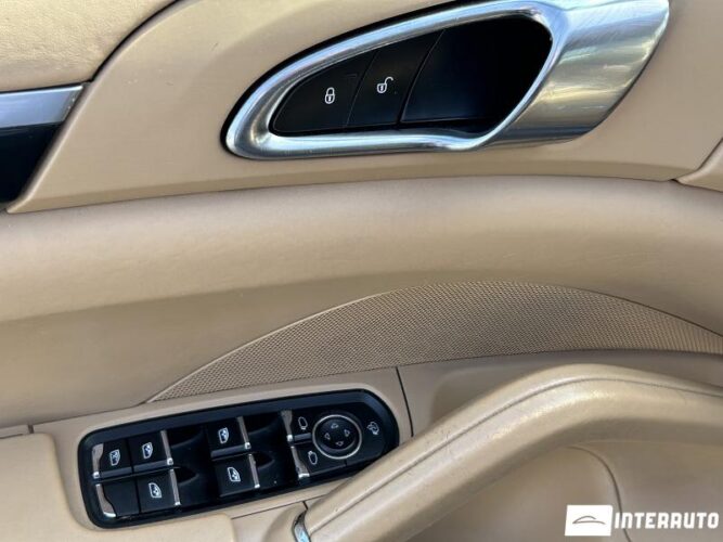 Porsche Cayenne 35 porsche Cayenne 2014