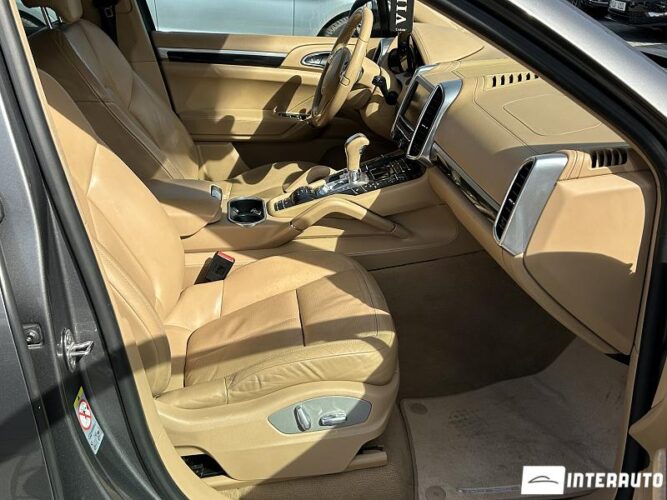 Porsche Cayenne 44 porsche Cayenne 2014