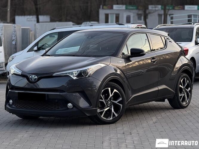 Toyota C-HR 2019 doar la InterAuto