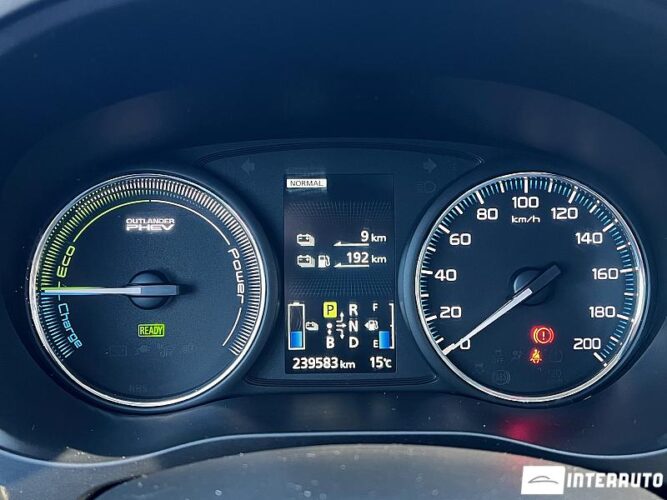 mitsubishi Outlander 2014