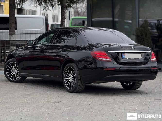 Mercedes E 200 32 mercedes E 200 2018