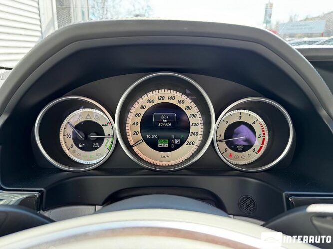 mercedes E 300h 2015