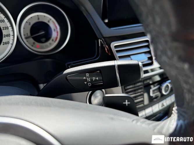 mercedes E 300h 2015