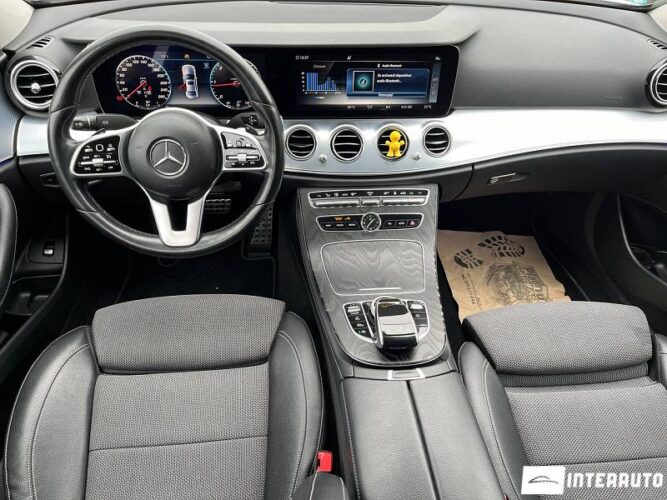 Mercedes E 200 39 mercedes E 200 2019