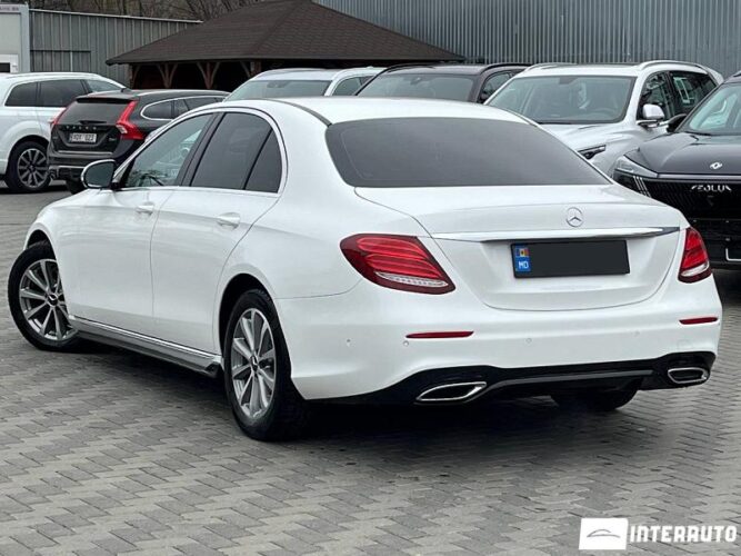 Mercedes E 200 33 mercedes E 200 2019
