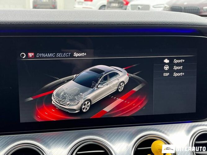 Mercedes E 200 44 mercedes E 200 2019