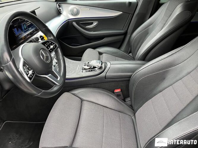 Mercedes E 200 37 mercedes E 200 2019