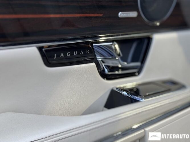 Jaguar XJ 55 jaguar XJ 2012