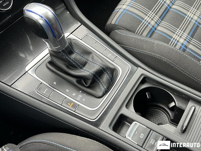 volkswagen Golf GTE 2015