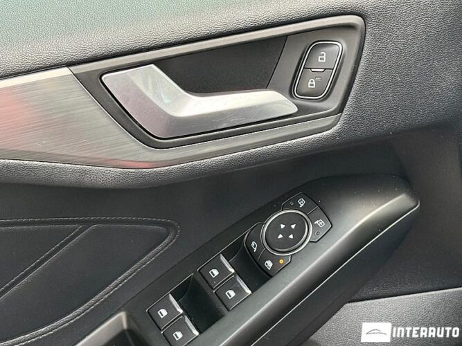 Ford Focus 49 ford Focus 2018