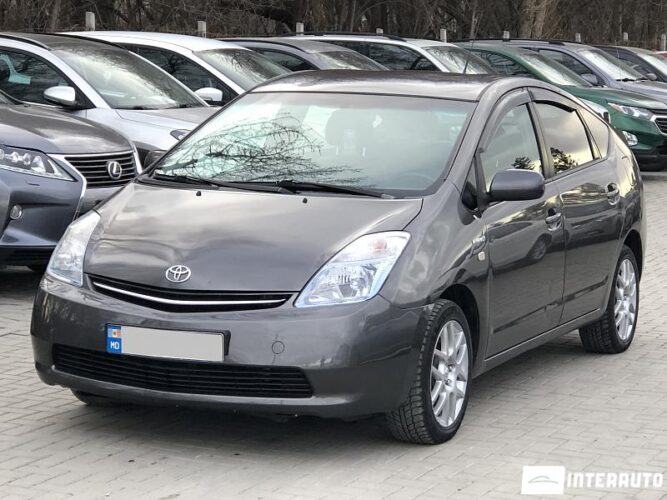 Toyota Prius 2008 doar la InterAuto