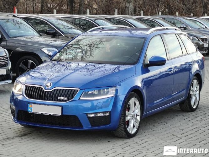 Skoda Octavia RS 2015 doar la InterAuto