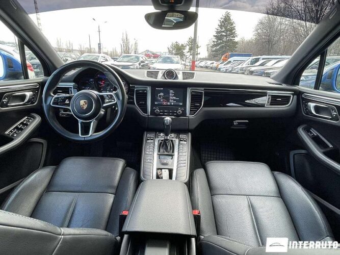 Porsche Macan 39 porsche Macan 2016