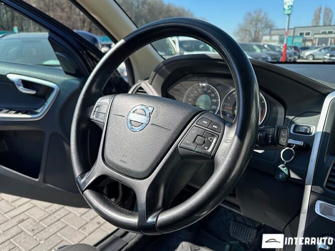 volvo XC 60 2011