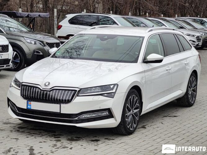 Skoda Superb 2020 doar la InterAuto