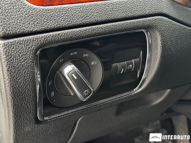 Skoda Superb 44 skoda Superb 2009