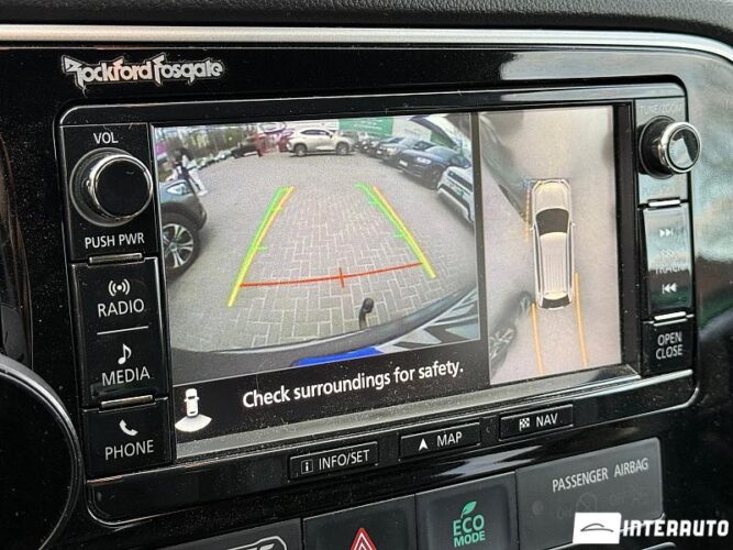 mitsubishi Outlander 2015